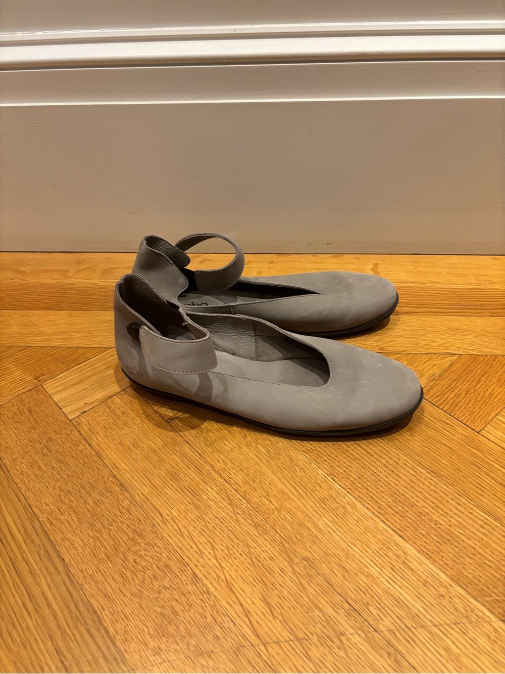 Arche Gray Ankle-Strap Ballet Flats